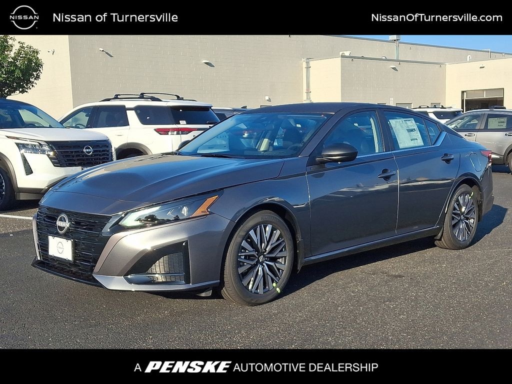 New 2026 Nissan Altima SV Sedan