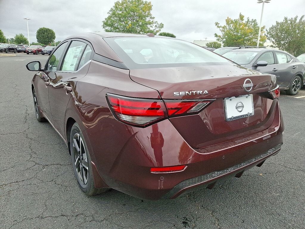 New 2025 Nissan Sentra SV Sedan