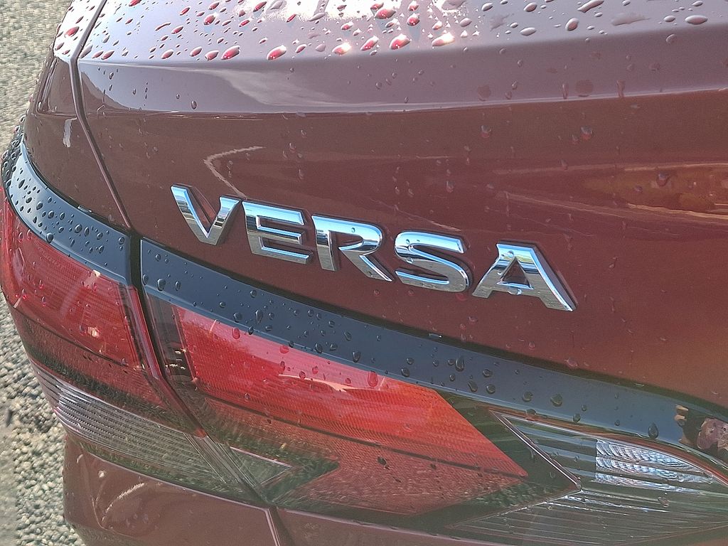 2025 Nissan Versa Sedan SV - Photo 31
