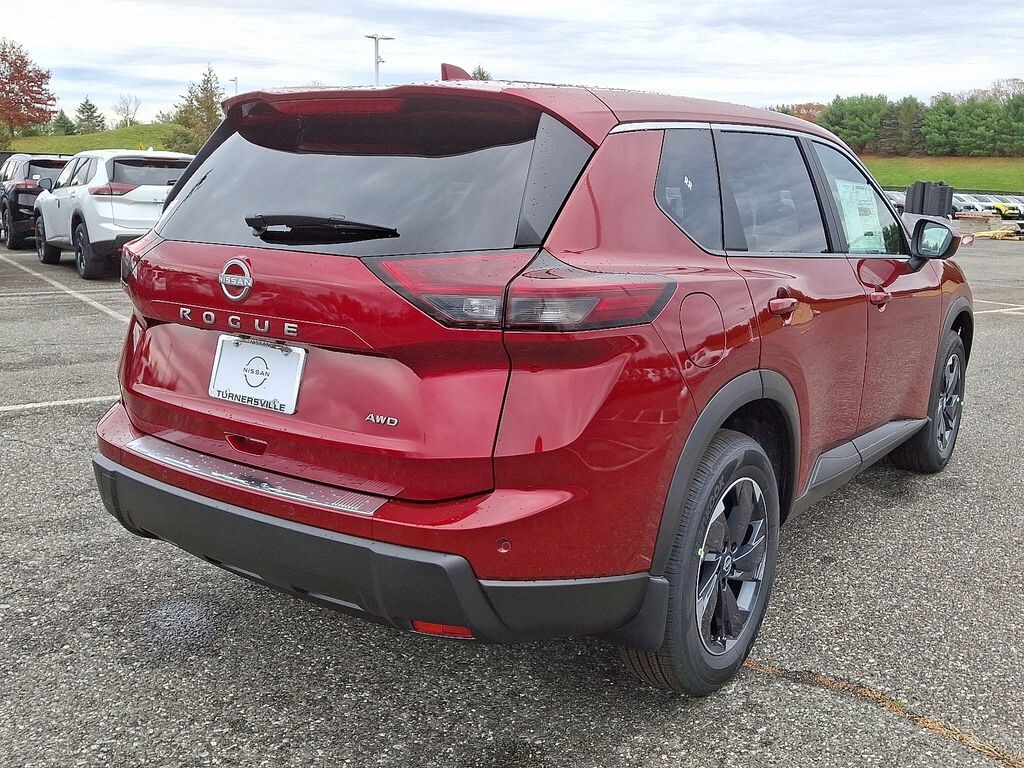 New 2026 Nissan Rogue SV SUV