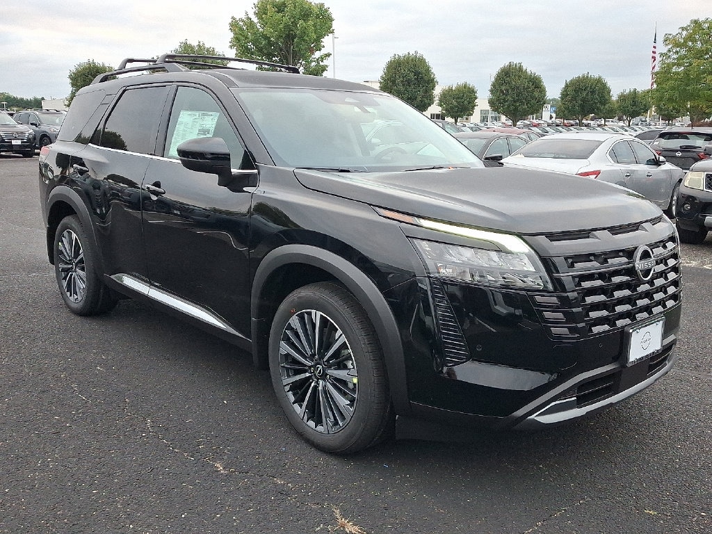 New 2026 Nissan Pathfinder Platinum SUV