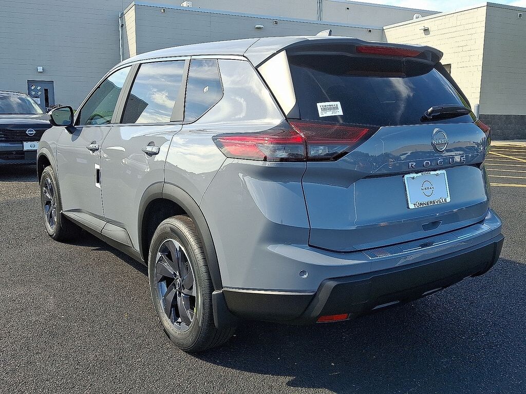 New 2026 Nissan Rogue SV SUV