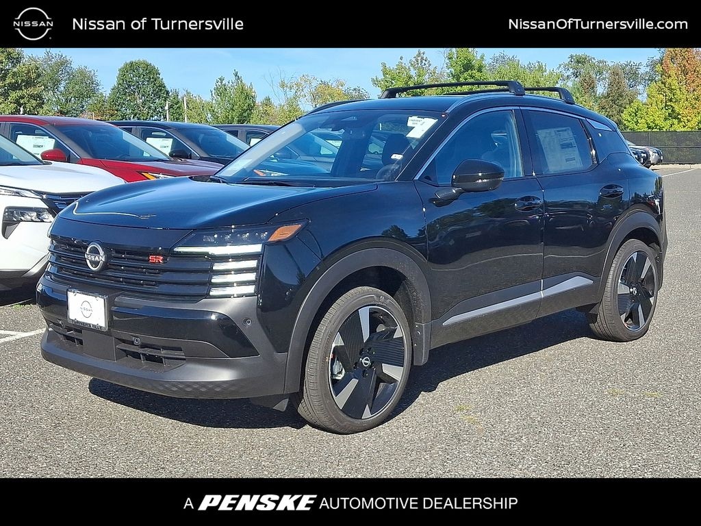 New 2026 Nissan Kicks SR SUV