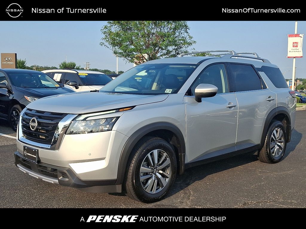 2025 Nissan Pathfinder SUV 
