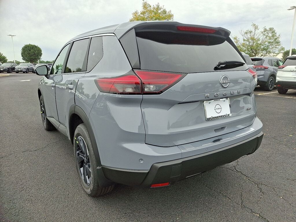 New 2026 Nissan Rogue SV SUV