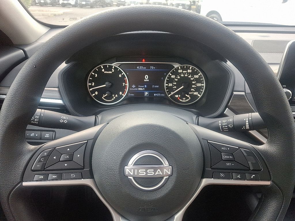2026 Nissan Altima SV - Photo 9