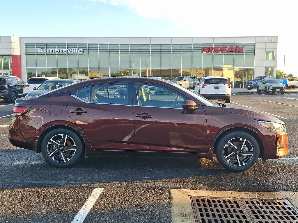 2025 Nissan Sentra SV - Photo 7
