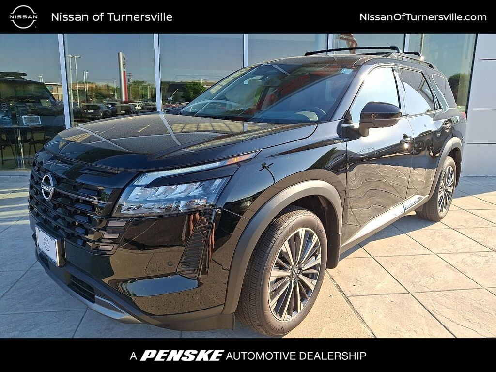 New 2026 Nissan Pathfinder Platinum SUV