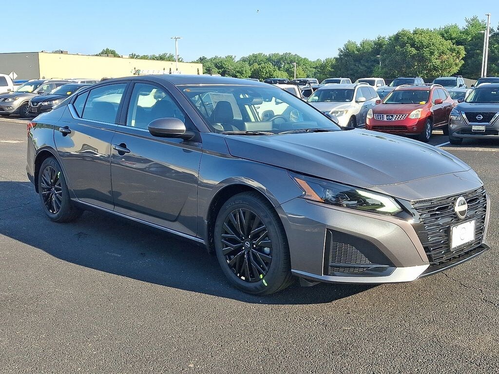 New 2026 Nissan Altima SV Sedan