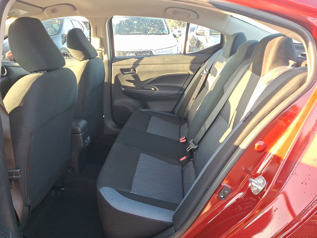 2025 Nissan Versa Sedan SV - Photo 10