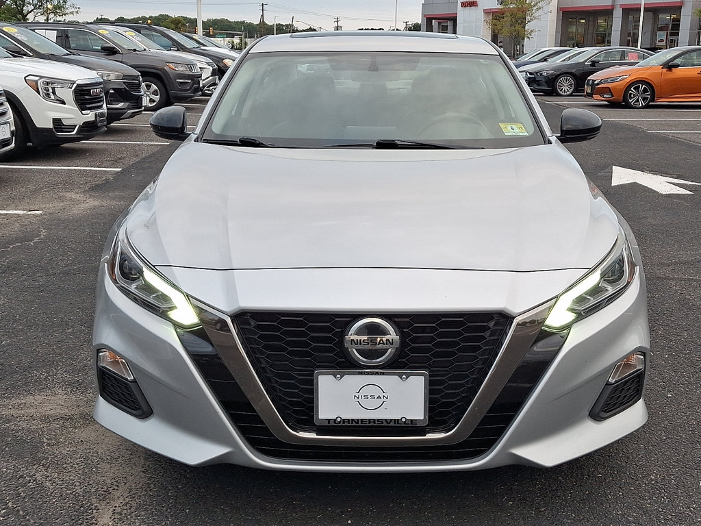 Used 2019 Nissan Altima SR with VIN 1N4BL4CW4KN318917 for sale in Washington Township, NJ
