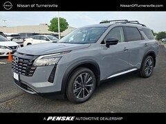 2026 Nissan Pathfinder Platinum SUV