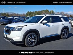 2025 Nissan Pathfinder Platinum SUV