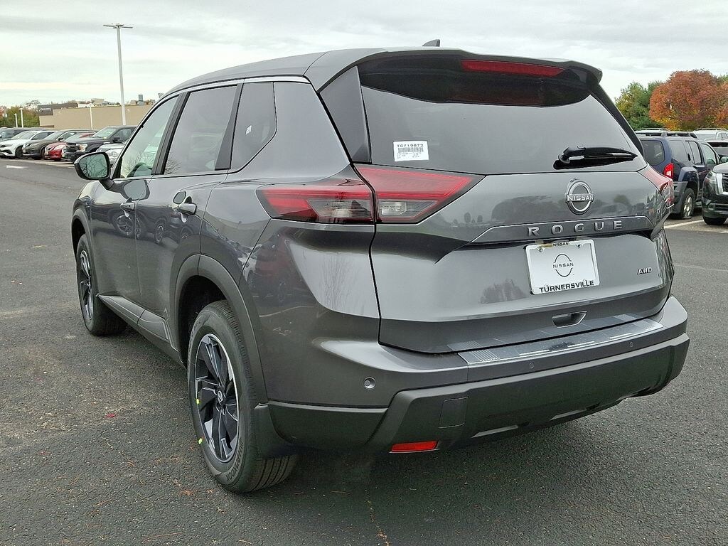 New 2026 Nissan Rogue SV SUV