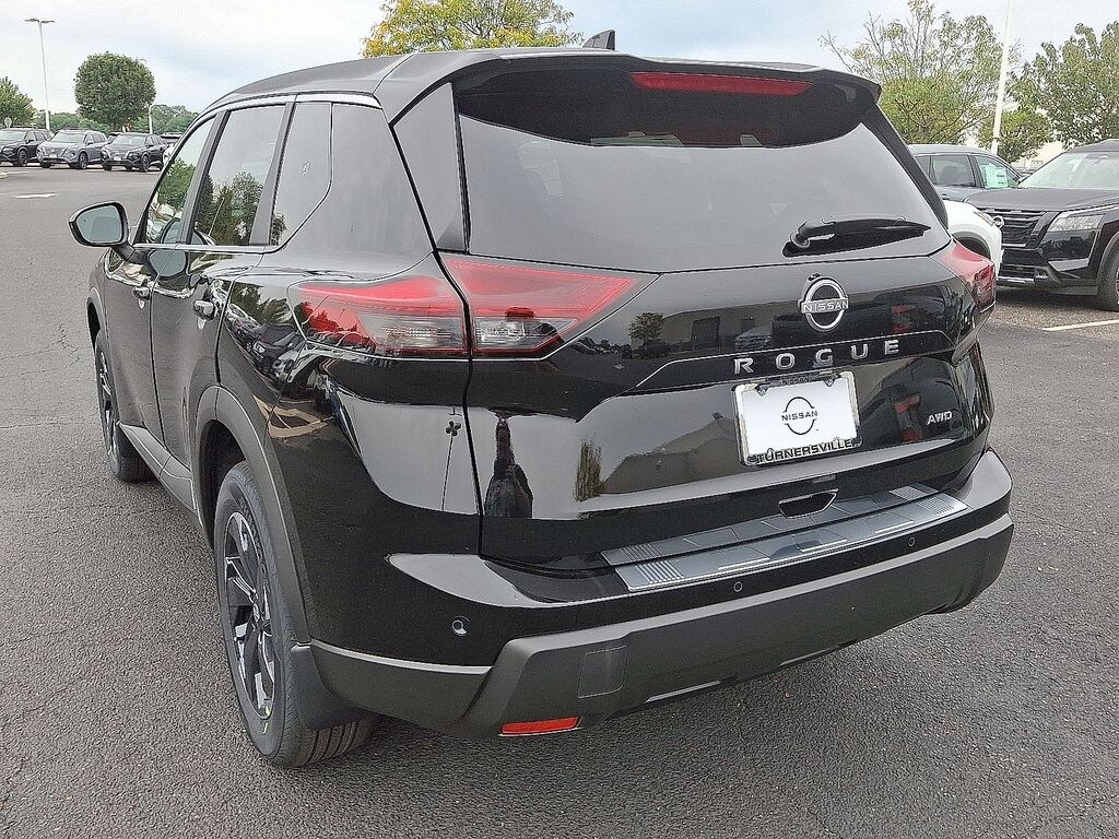 New 2026 Nissan Rogue SV SUV