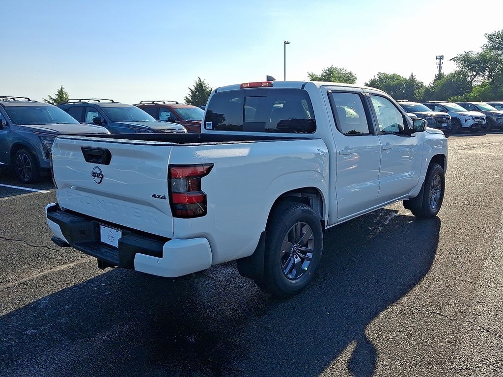 New 2026 Nissan Frontier SV Truck Crew Cab