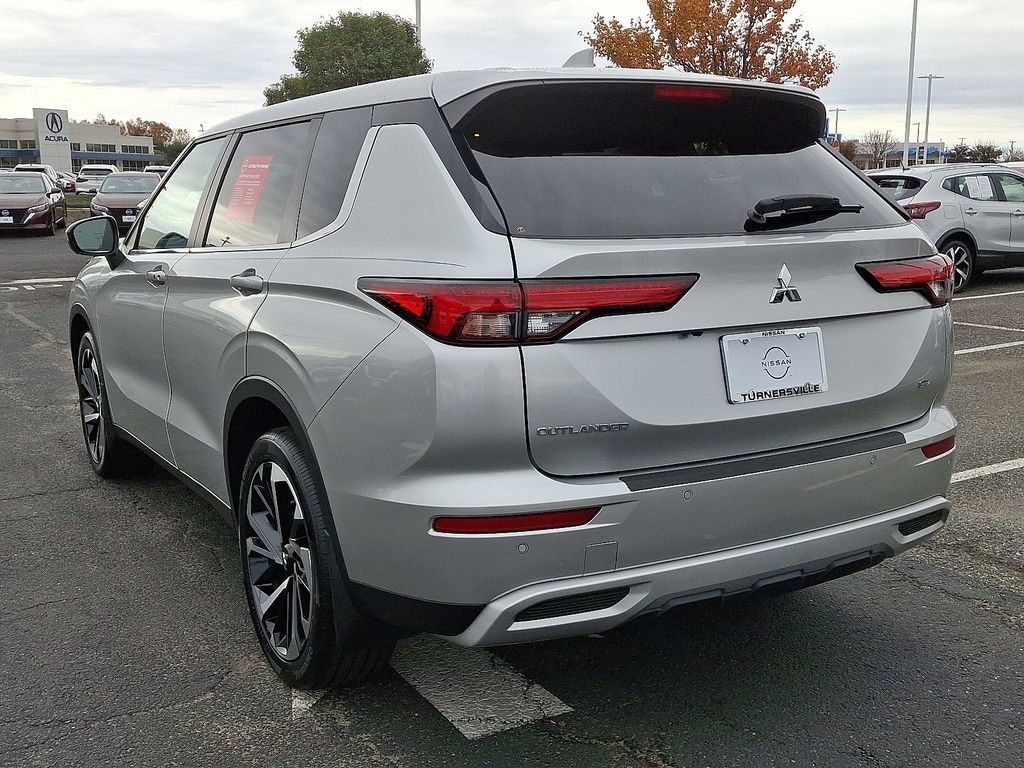 Certified 2024 Mitsubishi Outlander SE SUV