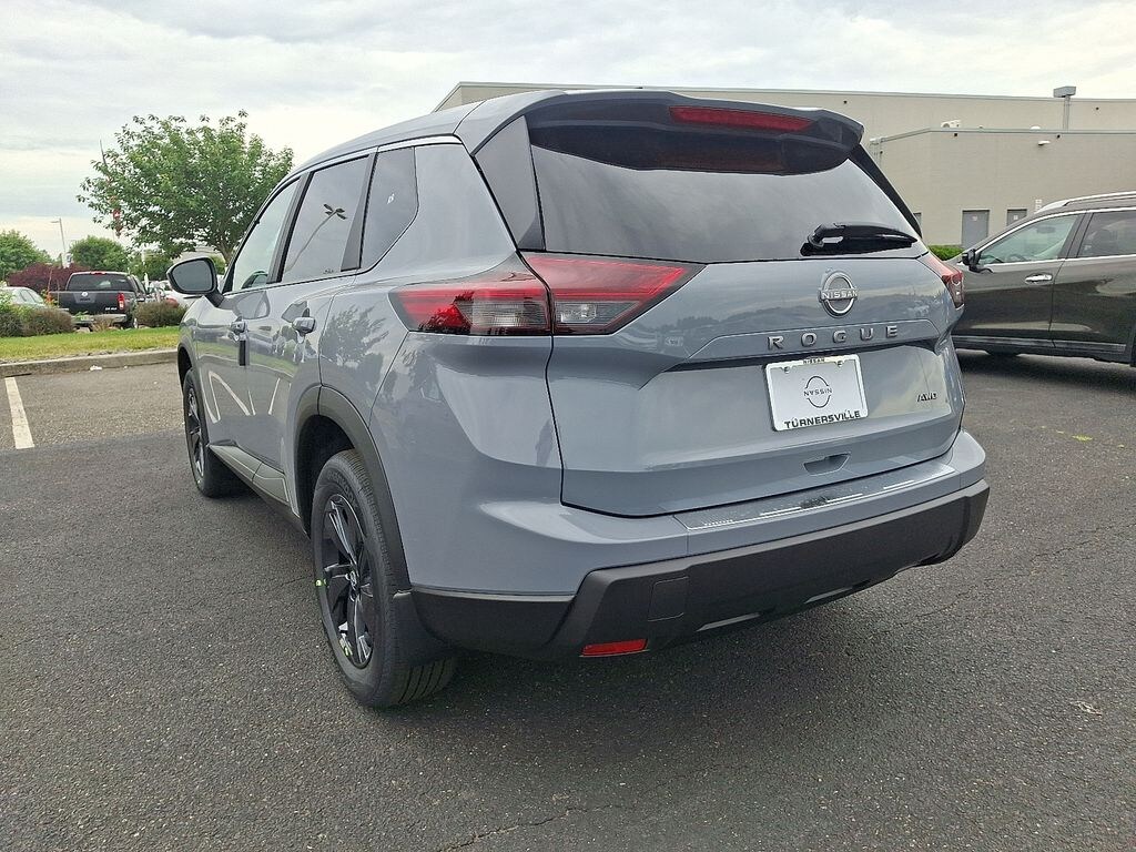 New 2026 Nissan Rogue SV SUV