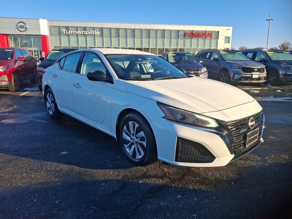 Certified 2025 Nissan Altima S Sedan
