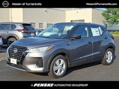 2025 Nissan Kicks Play S SUV