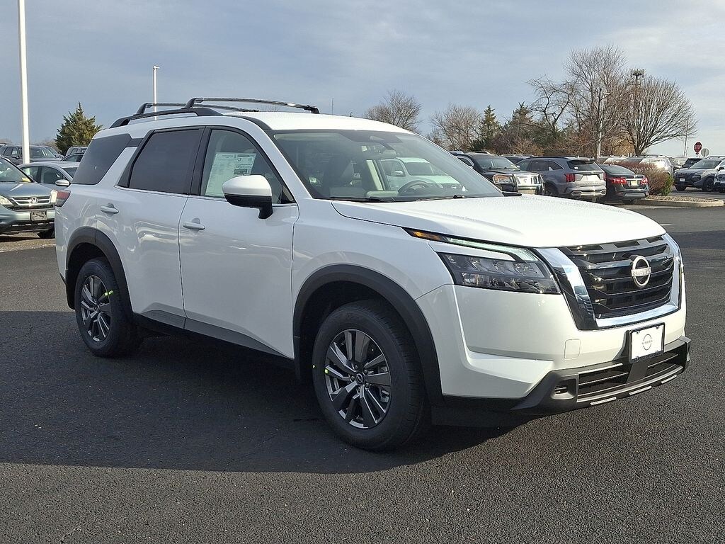 New 2025 Nissan Pathfinder SV SUV