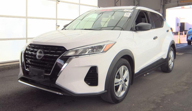 2023 Nissan Kicks S