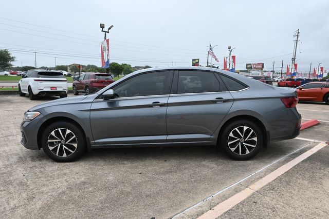 Used 2024 Volkswagen Jetta S with VIN 3VW5M7BU2RM100207 for sale in Victoria, TX