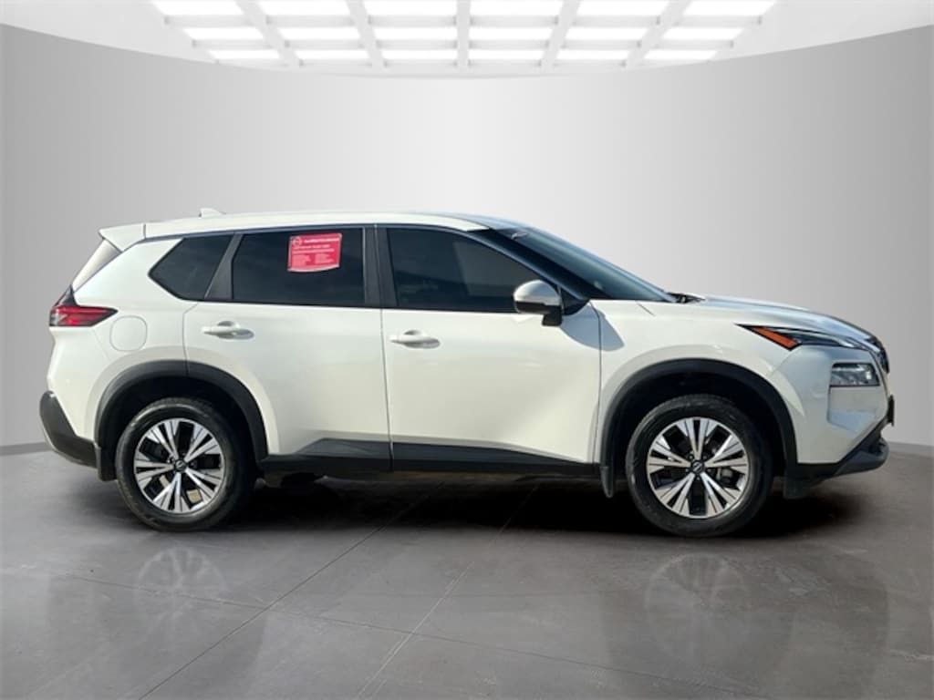 Used 2022 Nissan Rogue SV SUV
