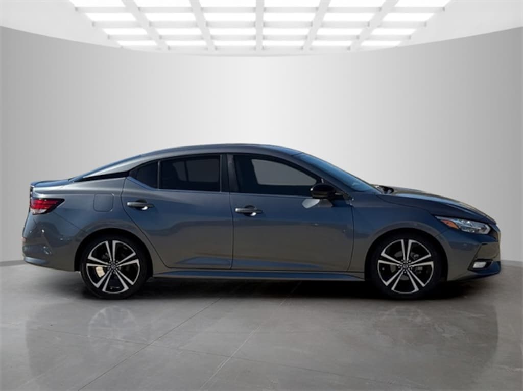 Used 2022 Nissan Sentra SR Sedan