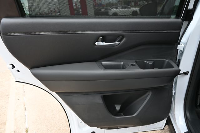 2026 Nissan Pathfinder Platinum - Photo 22