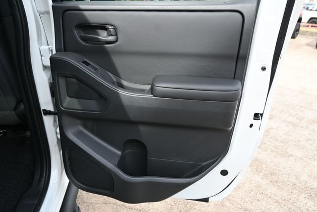 2026 Nissan Frontier SV - Photo 23