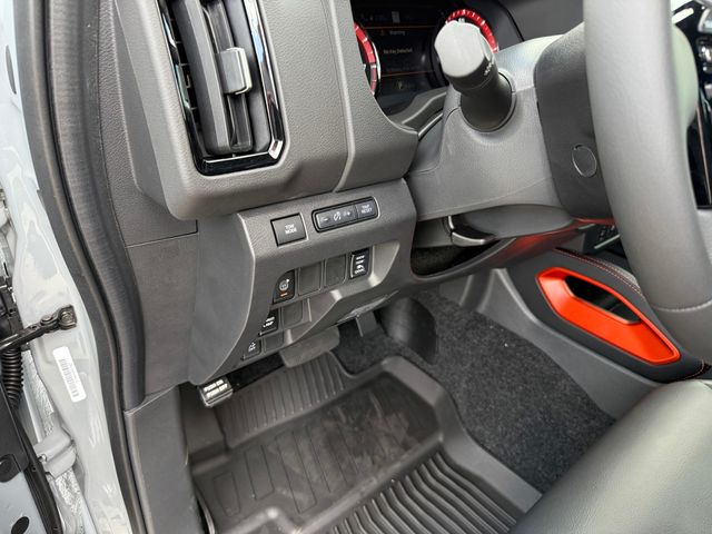 2026 Nissan Frontier PRO-X - Photo 13