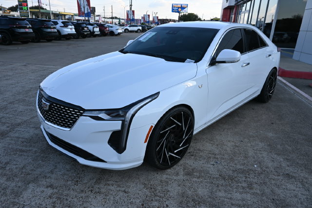 2021 Cadillac CT4
