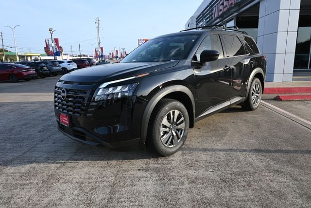 New 2026 Nissan Pathfinder SV