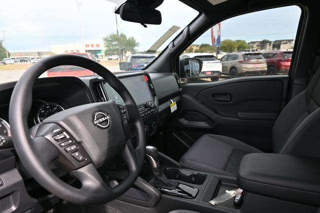 2026 Nissan Frontier SV - Photo 17