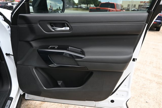 2026 Nissan Pathfinder Platinum - Photo 28