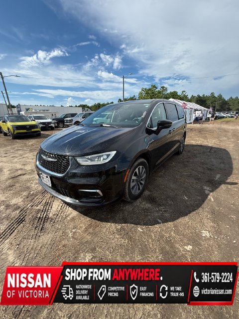 2024 Chrysler Pacifica PHEV