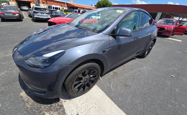 2023 Tesla Model Y Long Range Dual Motor All-Wheel Drive's photo