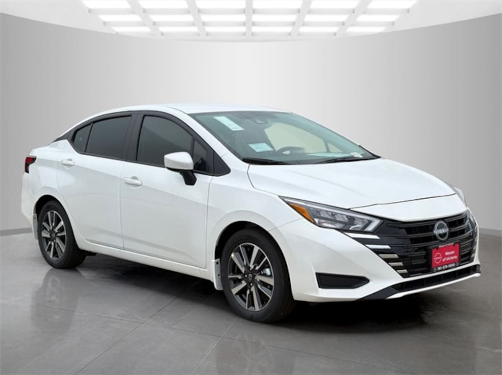 New 2025 Nissan Versa 1.6 SV Sedan