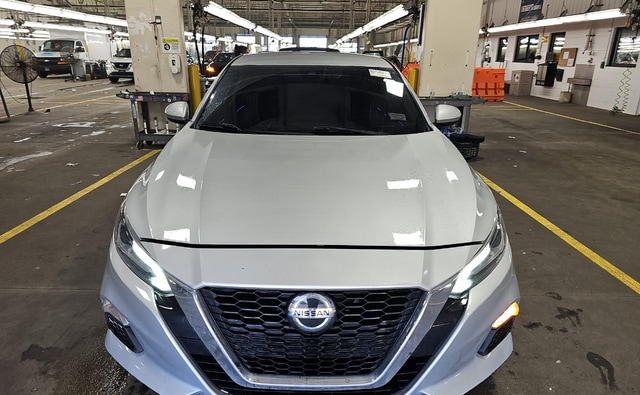 Used 2021 Nissan Altima SV with VIN 1N4BL4DV1MN356453 for sale in Victoria, TX