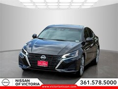 2025 Nissan Altima SL Sedan