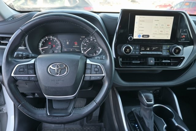 2023 Toyota Highlander LE - Photo 9
