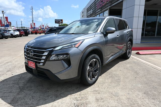 Used 2024 Nissan Rogue SV