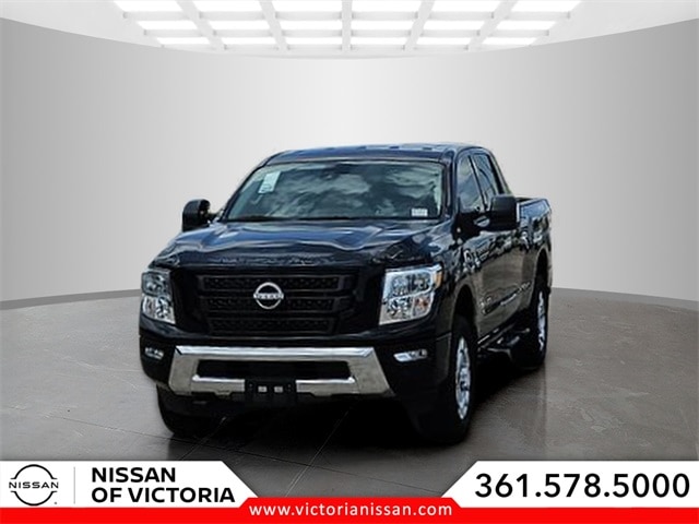 2024 Nissan Titan XD SV's photo