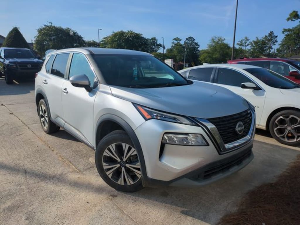 Used 2023 Nissan Rogue SV SUV