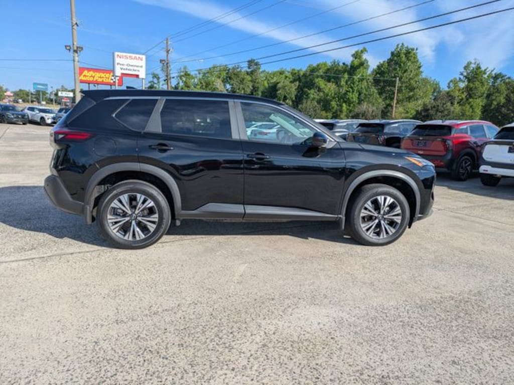 Used 2023 Nissan Rogue SV SUV
