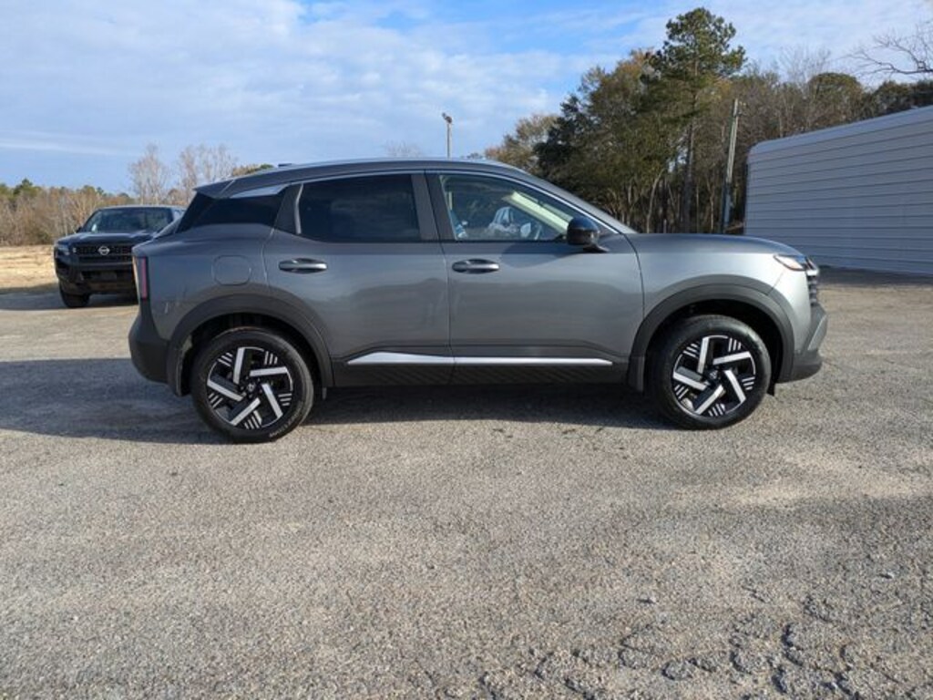 New 2026 Nissan Kicks SV SUV