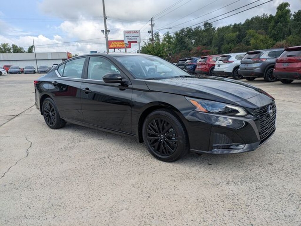 New 2026 Nissan Altima SV Sedan