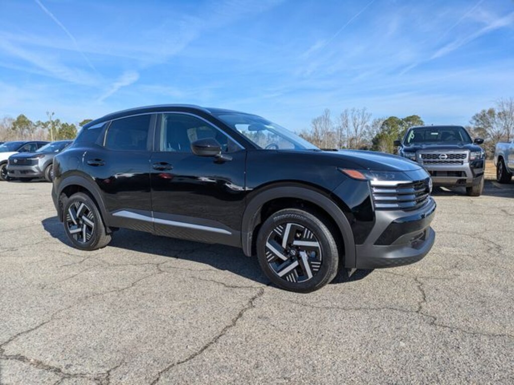 New 2026 Nissan Kicks SV SUV
