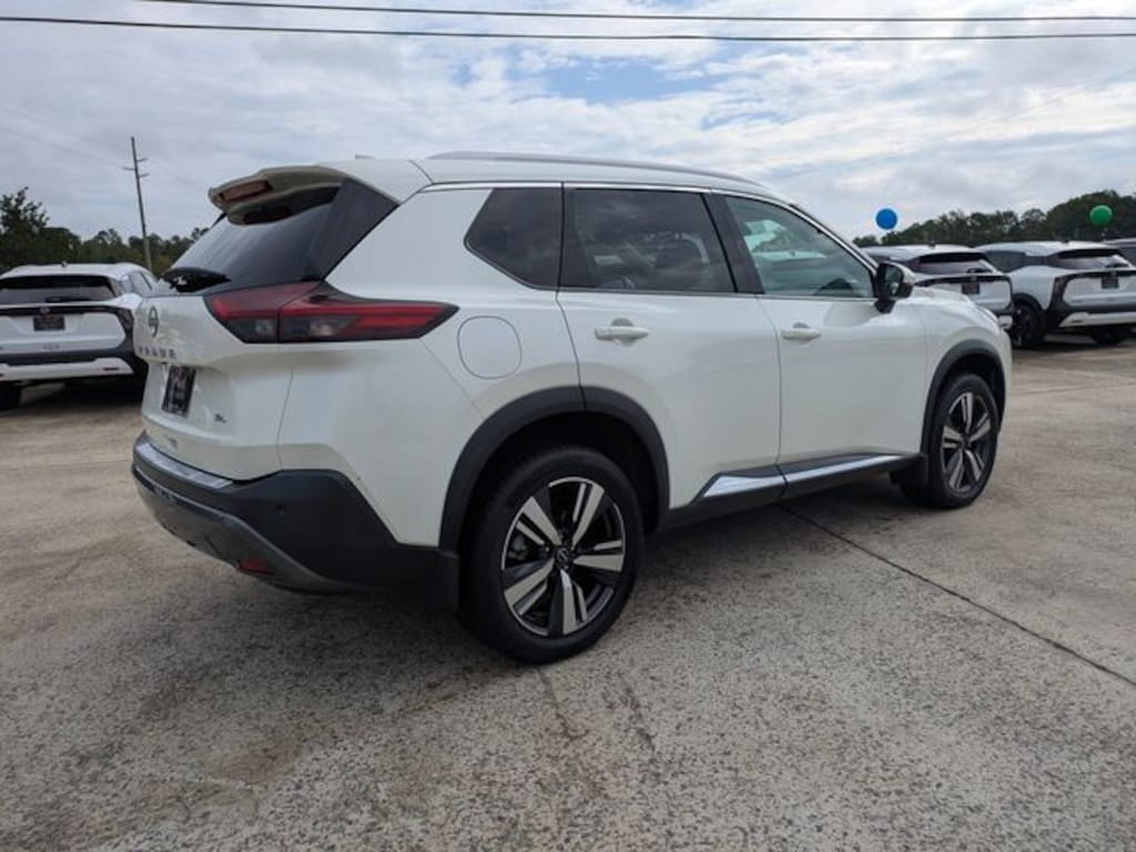 Used 2023 Nissan Rogue SL SUV